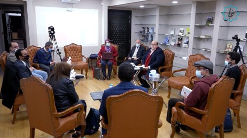 نادي كتاب سؤال كيف كانت نظرة رينيه جينو للوجود وللعالم؟ - YouTube - 0 12